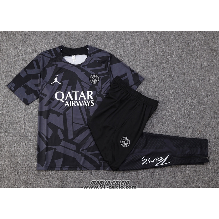Tuta da Track
 Paris Saint-Germain Manica Corta
 2022-2023 Grigio
